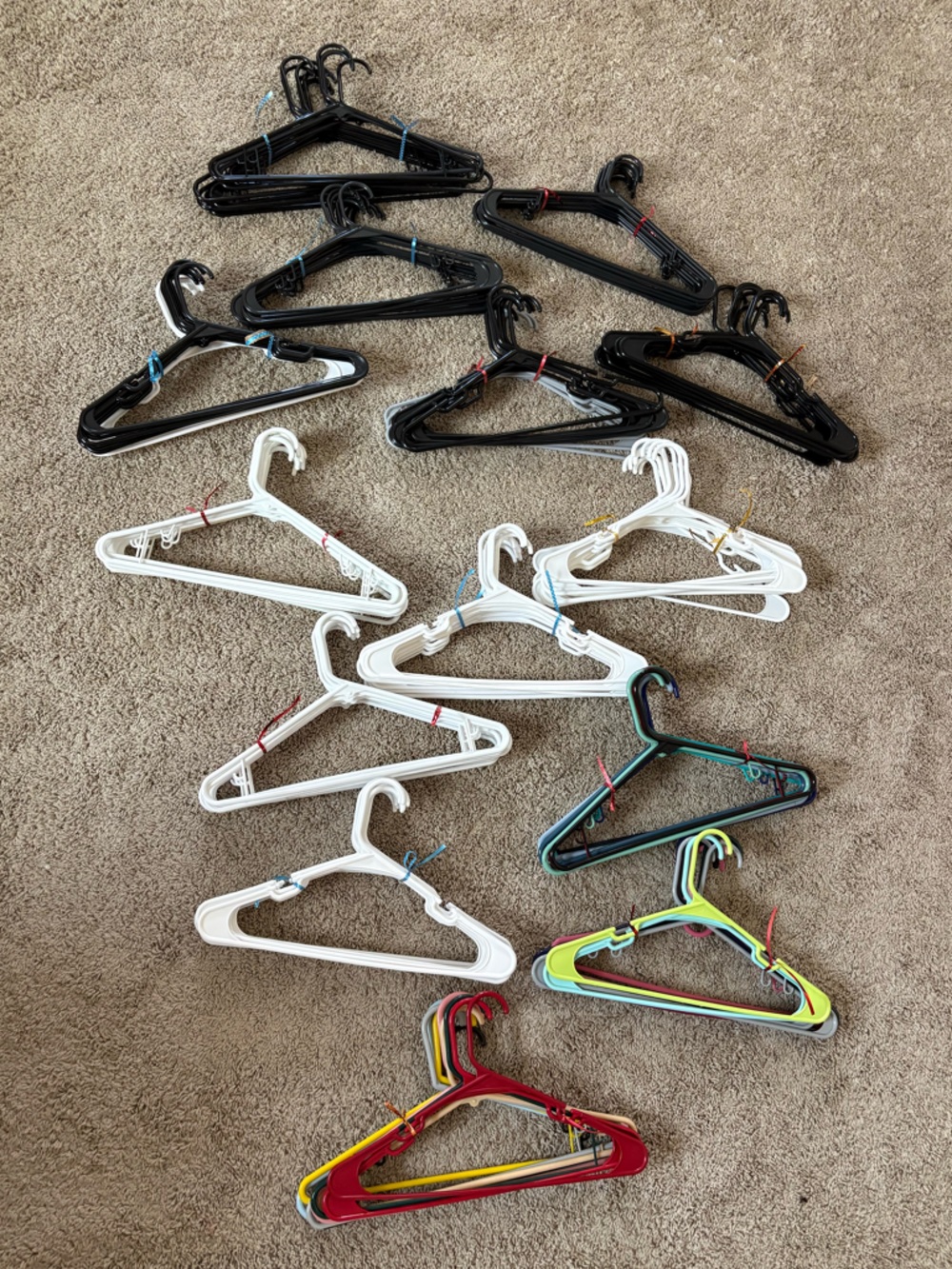 Mixed Plastic Clothing Hangers - Black, White, Multicolor- 140 standard hangers